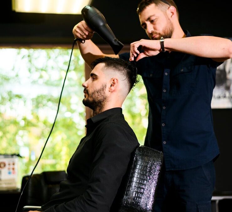 How to Choose the Best Mens Hair Salon Near Me for a Sharp, Confident Look